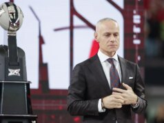 12 Besar mempertimbangkan sanksi Texas Tech di tengah peringatan hukum dari Texas AG atas kasus Brendan Sorsby
| beritakitanih 12 Besar mempertimbangkan sanksi Texas Tech di tengah peringatan hukum dari Texas AG atas kasus Brendan Sorsby
| beritakitanih
