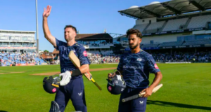 32* (13) & 31* (12): Pakistan dan Australia dengan cepat melakukan pencurian T20 Blast dengan 56 kali gawang kesembilan
| beritakitanih 32* (13) & 31* (12): Pakistan dan Australia dengan cepat melakukan pencurian T20 Blast dengan 56 kali gawang kesembilan
| beritakitanih