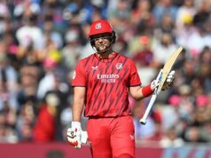 81, 85*, 74: Pemain serba bisa Inggris yang terbuang melanjutkan rekor emas dalam kemenangan T20 Blast terbaru
| beritakitanih 81, 85*, 74: Pemain serba bisa Inggris yang terbuang melanjutkan rekor emas dalam kemenangan T20 Blast terbaru
| beritakitanih
