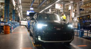 AI tidak dapat memperbaiki masalah kualitas. Jadi Ford mempekerjakan kembali insinyur-insinyurnya yang paling berpengalaman
| beritakitanih AI tidak dapat memperbaiki masalah kualitas. Jadi Ford mempekerjakan kembali insinyur-insinyurnya yang paling berpengalaman
| beritakitanih