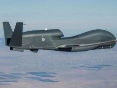 AS memindahkan drone canggih RQ-4B Global Hawk ke Jepang dalam meningkatkan pengawasan Indo-Pasifik
| beritakitanih AS memindahkan drone canggih RQ-4B Global Hawk ke Jepang dalam meningkatkan pengawasan Indo-Pasifik
| beritakitanih