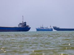 AS mencabut blokade terhadap pelabuhan-pelabuhan Iran ketika waktu 60 hari untuk mencapai kesepakatan akhir mulai berjalan
| beritakitanih AS mencabut blokade terhadap pelabuhan-pelabuhan Iran ketika waktu 60 hari untuk mencapai kesepakatan akhir mulai berjalan
| beritakitanih