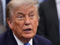 AS menyerang Iran untuk menanggapi serangan terhadap kapal yang menurut Trump melanggar gencatan senjata
| beritakitanih AS menyerang Iran untuk menanggapi serangan terhadap kapal yang menurut Trump melanggar gencatan senjata
| beritakitanih