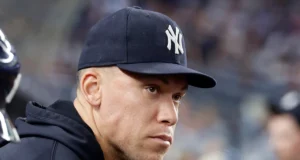 Aaron Judge didiagnosis menderita patah tulang karena stres, keluar setidaknya 4 minggu sebagai pukulan besar bagi Yankees
| beritakitanih Aaron Judge didiagnosis menderita patah tulang karena stres, keluar setidaknya 4 minggu sebagai pukulan besar bagi Yankees
| beritakitanih