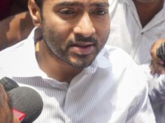 Abhishek Banerjee dari Trinamool akan bertemu dengan Ketua Lok Sabha mengenai perpecahan partai
| beritakitanih Abhishek Banerjee dari Trinamool akan bertemu dengan Ketua Lok Sabha mengenai perpecahan partai
| beritakitanih