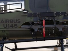 Airbus memodifikasi helikopter H145M untuk mengerahkan pencegat melawan kawanan drone taktis
| beritakitanih Airbus memodifikasi helikopter H145M untuk mengerahkan pencegat melawan kawanan drone taktis
| beritakitanih