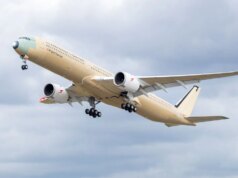Airbus menerbangkan jet jarak jauh di dunia yang menargetkan perjalanan Sydney-London 22 jam nonstop
| beritakitanih Airbus menerbangkan jet jarak jauh di dunia yang menargetkan perjalanan Sydney-London 22 jam nonstop
| beritakitanih