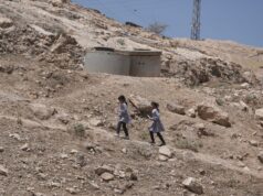 Amnesty menuduh pemerintah Israel melakukan ‘pembersihan etnis’ terhadap warga Palestina di Tepi Barat
| beritakitanih Amnesty menuduh pemerintah Israel melakukan 'pembersihan etnis' terhadap warga Palestina di Tepi Barat
| beritakitanih