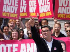 Andy Burnham dari Partai Buruh memenangkan pemilihan khusus, menyiapkan pertarungan dengan Starmer untuk memimpin Inggris
| beritakitanih Andy Burnham dari Partai Buruh memenangkan pemilihan khusus, menyiapkan pertarungan dengan Starmer untuk memimpin Inggris
| beritakitanih