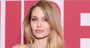 Angelina Jolie Adalah Yang Paling Pirang Selama Bertahun-Tahun—Lihat Fotonya
| beritakitanih Angelina Jolie Adalah Yang Paling Pirang Selama Bertahun-Tahun—Lihat Fotonya
| beritakitanih