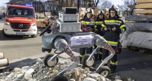 Anjing robot berkaki empat mendeteksi racun berbahaya sebelum petugas pemadam kebakaran memasuki zona bahaya
| beritakitanih Anjing robot berkaki empat mendeteksi racun berbahaya sebelum petugas pemadam kebakaran memasuki zona bahaya
| beritakitanih