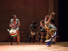 Art Hounds: Permainan drum Afrika Barat, Sepak Bola-bertemu-Tari
| beritakitanih Art Hounds: Permainan drum Afrika Barat, Sepak Bola-bertemu-Tari
| beritakitanih