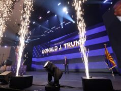 Bagaimana ‘Dukungan Lengkap dan Total’ Trump telah mengubah Partai Republik
| beritakitanih Bagaimana 'Dukungan Lengkap dan Total' Trump telah mengubah Partai Republik
| beritakitanih