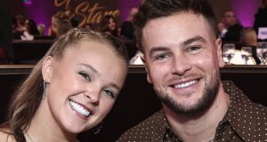 Bagaimana Hubungan JoJo Siwa Dengan Chris Hughes Mendefinisikan Ulang Keanehannya
| beritakitanih Bagaimana Hubungan JoJo Siwa Dengan Chris Hughes Mendefinisikan Ulang Keanehannya
| beritakitanih