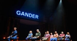 Bagaimana musik eklektik menghidupkan ‘Come From Away’
| beritakitanih Bagaimana musik eklektik menghidupkan 'Come From Away'
| beritakitanih