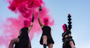 Band Rock Pussy Riot Menantang Putin Bertarung UFC di Acara Gedung Putih
| beritakitanih Band Rock Pussy Riot Menantang Putin Bertarung UFC di Acara Gedung Putih
| beritakitanih