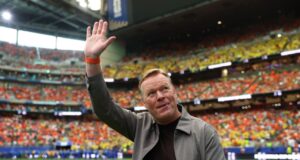 Belanda memecahkan rekor WC dengan kemenangan Swedia
| beritakitanih Belanda memecahkan rekor WC dengan kemenangan Swedia
| beritakitanih