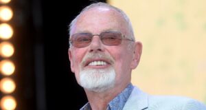 ‘Berbisik’ Bob Harris untuk mundur dari BBC Radio 2 setelah 56 tahun karena “kesehatan yang buruk”: “Ini adalah salah satu keputusan tersulit dalam hidup saya”
| beritakitanih 'Berbisik' Bob Harris untuk mundur dari BBC Radio 2 setelah 56 tahun karena “kesehatan yang buruk”: “Ini adalah salah satu keputusan tersulit dalam hidup saya”
| beritakitanih