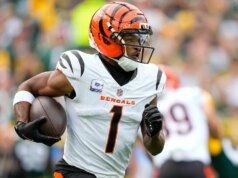 Bertaruh pada Bengals pada tahun 2026: Lihat bagaimana total kemenangan Cincinnati, peluang Super Bowl yang sedang tren, dan taruhan terbaik kami
| beritakitanih Bertaruh pada Bengals pada tahun 2026: Lihat bagaimana total kemenangan Cincinnati, peluang Super Bowl yang sedang tren, dan taruhan terbaik kami
| beritakitanih