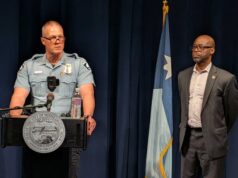 Bill Peterson ditunjuk sebagai Kepala Polisi Minneapolis sementara
| beritakitanih Bill Peterson ditunjuk sebagai Kepala Polisi Minneapolis sementara
| beritakitanih