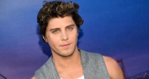 Bintang ‘Prison Break’ Lukas Gage Menggoda Reboot ‘Gelap’ dan ‘Menakutkan’: ‘Ada di Hulu… Jadi Kita Bisa Menjadi Sangat Berpasir’
| beritakitanih Bintang 'Prison Break' Lukas Gage Menggoda Reboot 'Gelap' dan 'Menakutkan': 'Ada di Hulu… Jadi Kita Bisa Menjadi Sangat Berpasir'
| beritakitanih