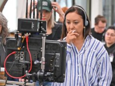 Bintang ‘The Paper’ Sabrina Impacciatore tentang Catfishing, Belajar Tarian Cacing, dan Bekerja Dengan Tim Kreatif yang Semuanya Wanita
| beritakitanih Bintang 'The Paper' Sabrina Impacciatore tentang Catfishing, Belajar Tarian Cacing, dan Bekerja Dengan Tim Kreatif yang Semuanya Wanita
| beritakitanih