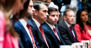 Blanche Pernah Dipandang Sebagai Penghalang Taktik Trump. Sekarang Dia Semua Masuk.
| beritakitanih Blanche Pernah Dipandang Sebagai Penghalang Taktik Trump. Sekarang Dia Semua Masuk.
| beritakitanih