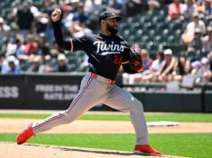 Blue Jays memperoleh pemain tangan kanan Simeon Woods Richardson dari Twins untuk mendapatkan uang tunai
| beritakitanih Blue Jays memperoleh pemain tangan kanan Simeon Woods Richardson dari Twins untuk mendapatkan uang tunai
| beritakitanih