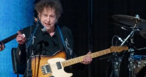 Bob Dylan Berbagi Pro dan Kontra Berusia 80 Tahun dalam Op-Ed Langka: ‘Anda Lebih Sulit untuk Diprogram’
| beritakitanih Bob Dylan Berbagi Pro dan Kontra Berusia 80 Tahun dalam Op-Ed Langka: 'Anda Lebih Sulit untuk Diprogram'
| beritakitanih