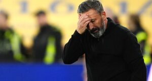 Bos baru Rangers, McInnes, menghadapi larangan bermain di pertandingan pembuka
| beritakitanih Bos baru Rangers, McInnes, menghadapi larangan bermain di pertandingan pembuka
| beritakitanih