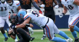 Browns melatih bek UFL
| beritakitanih Browns melatih bek UFL
| beritakitanih