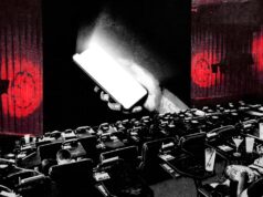 CEO Alamo Drafthouse menjelaskan kebijakan telepon baru yang kontroversial itu
| beritakitanih CEO Alamo Drafthouse menjelaskan kebijakan telepon baru yang kontroversial itu
| beritakitanih