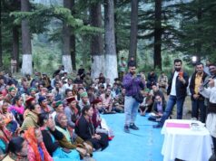 CM Sukhu membawa ‘Sarkar Gaon Ke Dwar’ ke wilayah Himachal yang paling sulit diakses, mengumumkan manfaat utama bagi Bara Bhangal
| beritakitanih CM Sukhu membawa 'Sarkar Gaon Ke Dwar' ke wilayah Himachal yang paling sulit diakses, mengumumkan manfaat utama bagi Bara Bhangal
| beritakitanih
