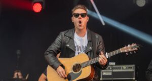 Callum Beattie bergabung dalam barisan perayaan David Bowie ‘Live On The Loch’
| beritakitanih Callum Beattie bergabung dalam barisan perayaan David Bowie 'Live On The Loch'
| beritakitanih