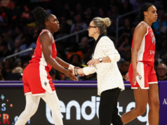 Chelsea Gray menjadi pemimpin assist sepanjang masa Aces, memecahkan rekor franchise Becky Hammon
| beritakitanih Chelsea Gray menjadi pemimpin assist sepanjang masa Aces, memecahkan rekor franchise Becky Hammon
| beritakitanih