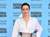 Claire Foy Menyanyikan “Someone Like You” Dengan Penonton yang Meraih Mikrofon di SXSW London
| beritakitanih Claire Foy Menyanyikan “Someone Like You” Dengan Penonton yang Meraih Mikrofon di SXSW London
| beritakitanih