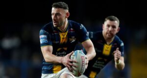 Connor bersinar saat pemimpin Leeds menghasilkan pernyataan kemenangan melawan Hull KR
| beritakitanih Connor bersinar saat pemimpin Leeds menghasilkan pernyataan kemenangan melawan Hull KR
| beritakitanih
