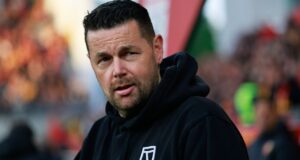 Crystal Palace menunjuk Sage sebagai manajer baru
| beritakitanih Crystal Palace menyetujui kesepakatan prinsip untuk bos Lens Sage
| beritakitanih