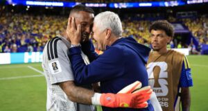 Curaçao GK menyamai rekor penyelamatan WC Howard dengan hasil imbang
| beritakitanih Curaçao GK menyamai rekor penyelamatan WC Howard dengan hasil imbang
| beritakitanih