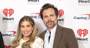 Danielle Fishel, Penunggang Kuat dalam Pemeran Spin-off ‘Melindungi’ ‘Boy Meets World’
| beritakitanih Danielle Fishel, Penunggang Kuat dalam Pemeran Spin-off 'Melindungi' 'Boy Meets World'
| beritakitanih