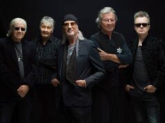 Deep Purple membagikan single ‘Diablo’ yang memukau
| beritakitanih Deep Purple membagikan single 'Diablo' yang memukau
| beritakitanih