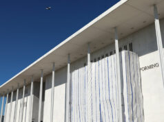 Di Kennedy Center, Perubahan Nama Diselubungi Ketidakpastian
| beritakitanih Di Kennedy Center, Perubahan Nama Diselubungi Ketidakpastian
| beritakitanih