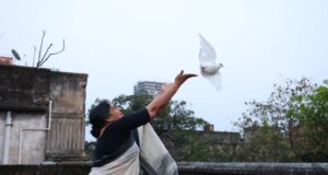 Drama Bengali Terkenal ‘Pinjar’ Mendapat Kesepakatan Internasional, Inisiatif Pendidikan Anak Perempuan (EKSKLUSIF)
| beritakitanih Drama Bengali Terkenal 'Pinjar' Mendapat Kesepakatan Internasional, Inisiatif Pendidikan Anak Perempuan (EKSKLUSIF)
| beritakitanih