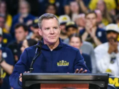 Dusty May berhati-hatilah: Sejarah pelatih yang terjun dari perguruan tinggi ke NBA adalah kisah peringatan
| beritakitanih Dusty May berhati-hatilah: Sejarah pelatih yang terjun dari perguruan tinggi ke NBA adalah kisah peringatan
| beritakitanih