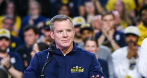 Dusty May berhati-hatilah: Sejarah pelatih yang terjun dari perguruan tinggi ke NBA adalah kisah peringatan
| beritakitanih Dusty May berhati-hatilah: Sejarah pelatih yang terjun dari perguruan tinggi ke NBA adalah kisah peringatan
| beritakitanih