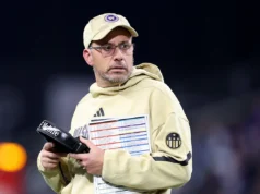 ESPN menempatkan Washington di antara 25 program teratas yang ditetapkan untuk kesuksesan di masa depan
| beritakitanih ESPN menempatkan Washington di antara 25 program teratas yang ditetapkan untuk kesuksesan di masa depan
| beritakitanih