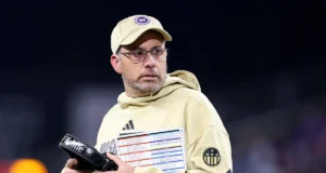 ESPN menempatkan Washington di antara 25 program teratas yang ditetapkan untuk kesuksesan di masa depan
| beritakitanih ESPN menempatkan Washington di antara 25 program teratas yang ditetapkan untuk kesuksesan di masa depan
| beritakitanih