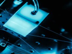 Eksperimen hidrogen bertenaga laser memecahkan misteri ukuran proton yang sudah lama ada
| beritakitanih Eksperimen hidrogen bertenaga laser memecahkan misteri ukuran proton yang sudah lama ada
| beritakitanih