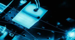 Eksperimen hidrogen bertenaga laser memecahkan misteri ukuran proton yang sudah lama ada
| beritakitanih Eksperimen hidrogen bertenaga laser memecahkan misteri ukuran proton yang sudah lama ada
| beritakitanih