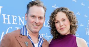 Erin Krakow, Ben Rosenbaum Menyambut Bayi Pertama 10 Bulan Setelah Menikah
| beritakitanih Erin Krakow, Ben Rosenbaum Menyambut Bayi Pertama 10 Bulan Setelah Menikah
| beritakitanih